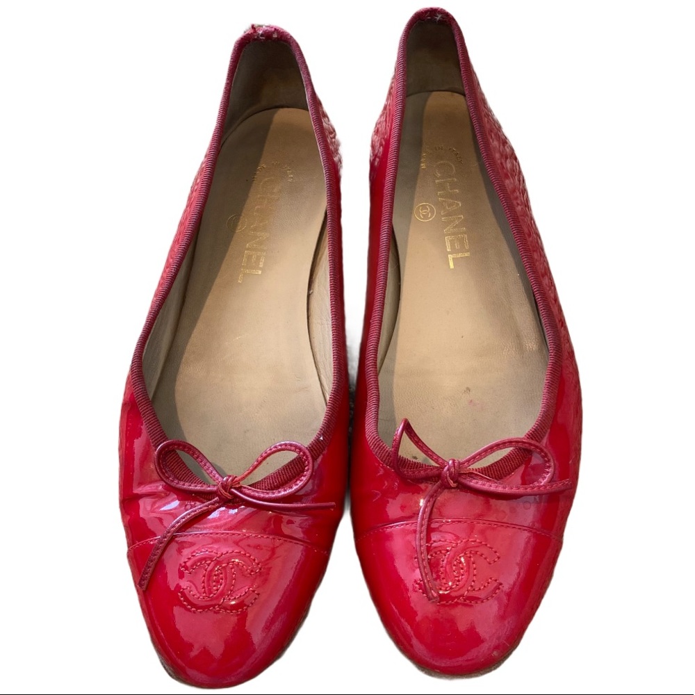 Authentic Pre-Loved Chanel Ballet Flats size 40